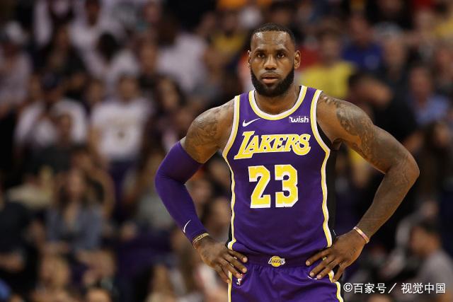 76人调整阵容，2米29中锋法尔重返NBA冲击总冠军